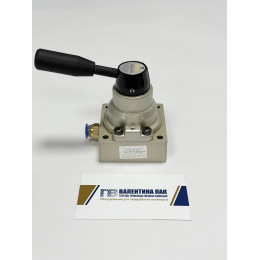 Пневмокран TG34-S-08 (1 вход, 2 выхода)