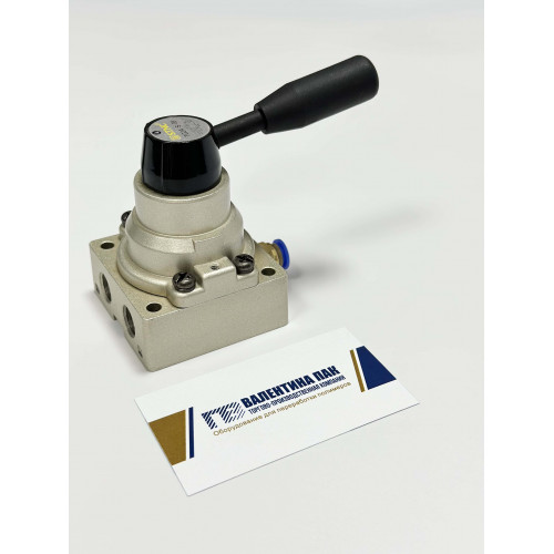 Пневмокран TG34-S-08 (1 вход, 2 выхода)