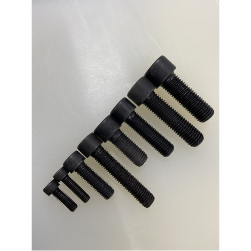 Болт калёный М8, L стержня= 30 мм